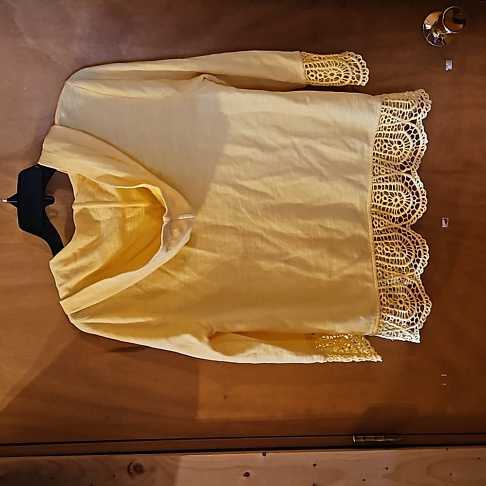 Energy by chico's sweatshirt - Picture 4 of 4